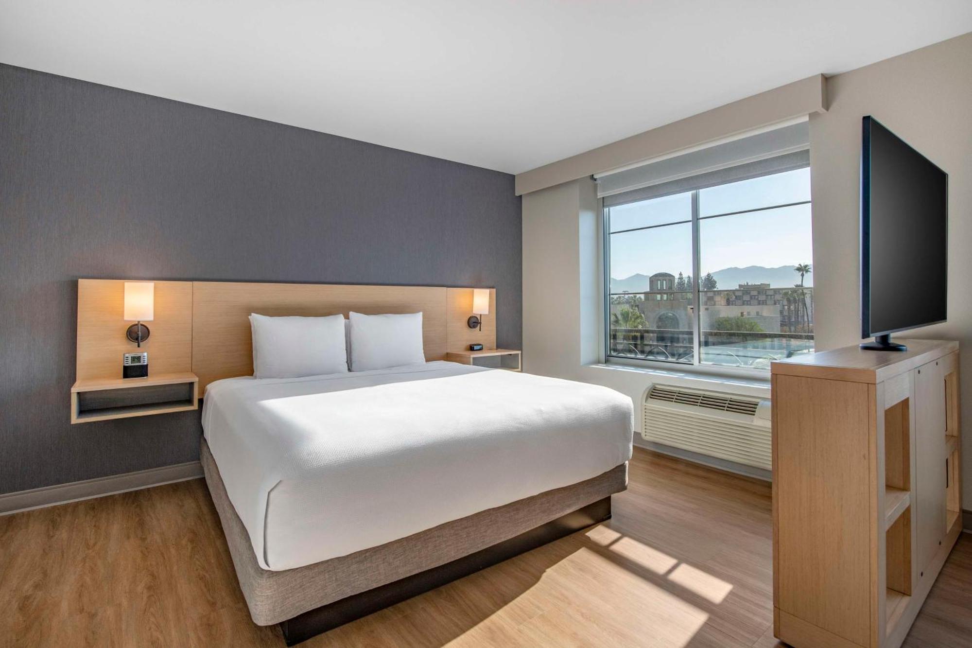 Hyatt Place Riverside Downtown Exterior foto
